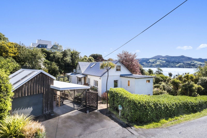 2 Roebuck Rise, Broad Bay, Dunedin - Carousel 1