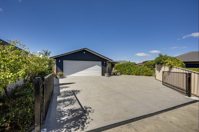9 Brooklands Drive, Havelock North - Carousel 19