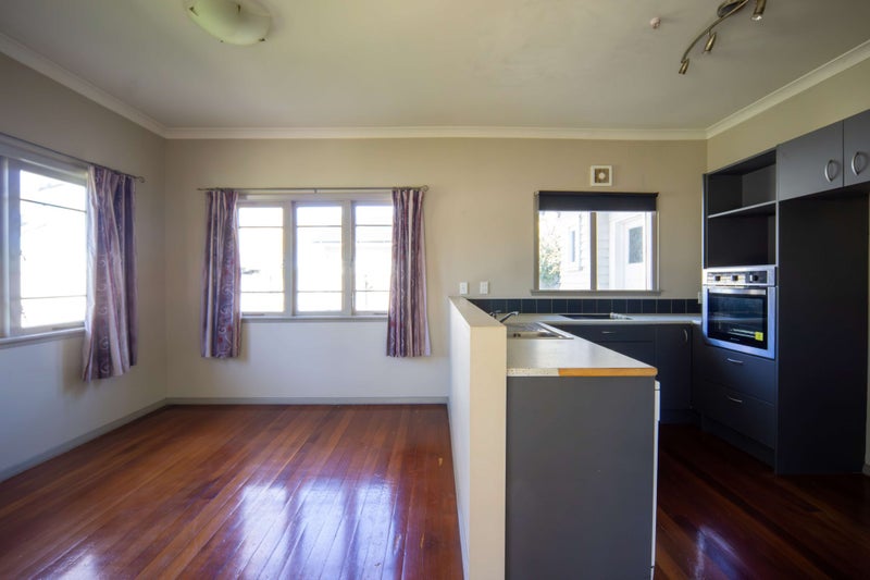 1A St Winifreds Avenue, Hamilton East, Hamilton - Carousel 1