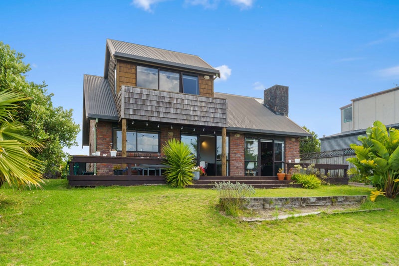 740 Papamoa Beach Road, Papamoa Beach, Papamoa - Carousel 1