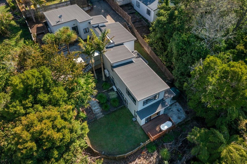 2/19 Fordham Street, Beach Haven, Auckland - Carousel 15