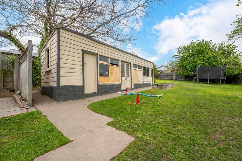 34A Avenue Road, West End, Timaru - Carousel 24