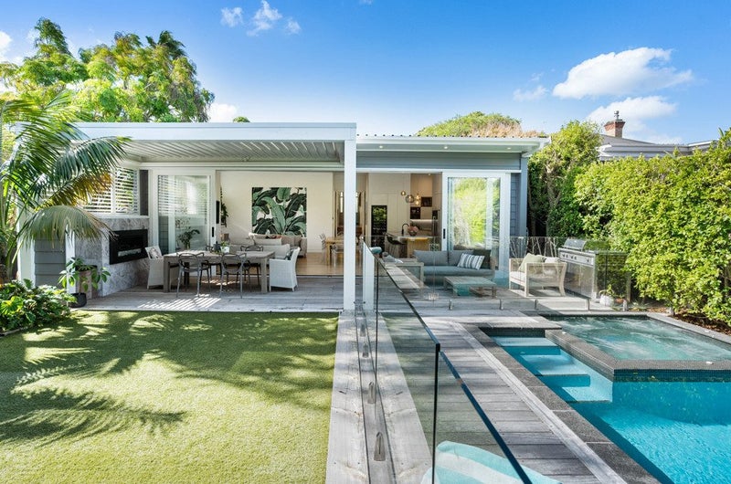 230 Richmond Road, Grey Lynn, Auckland - Carousel 1