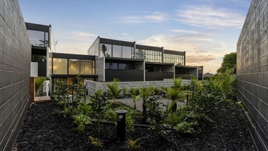 4/279 Lake Road, Belmont, Auckland - Carousel 1