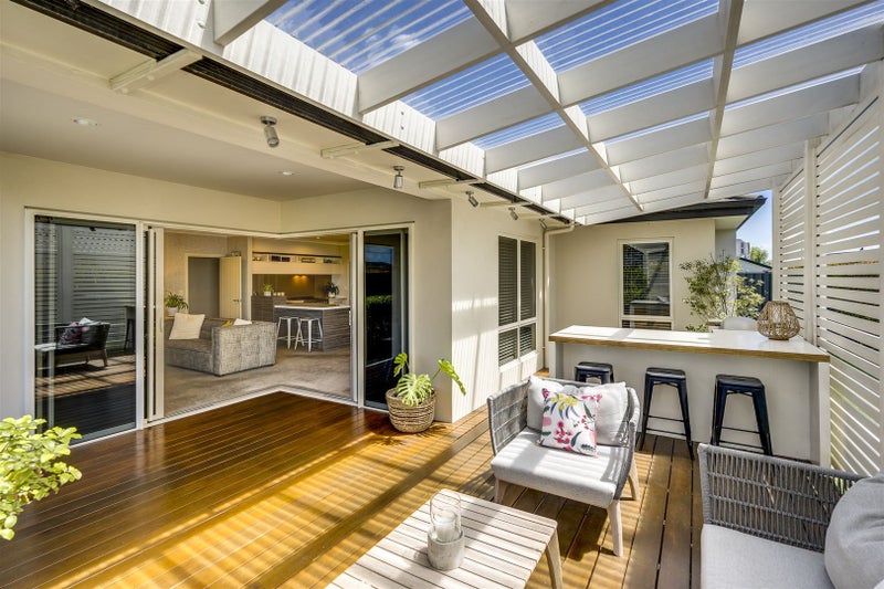 14 Haast Place, Poraiti, Napier - Carousel 1