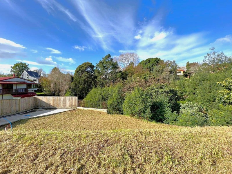 21A Glenn Terrace, Otumoetai, Tauranga - Carousel 2