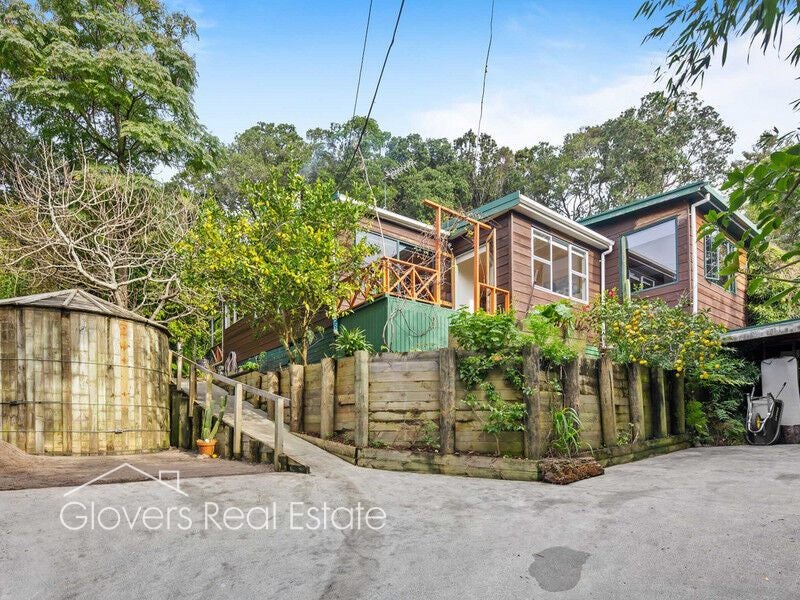 205 Victory Road, Laingholm, Auckland - Carousel 1