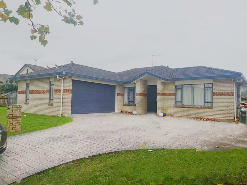 11 Carlingford Drive, East Tamaki, Auckland - Carousel 1