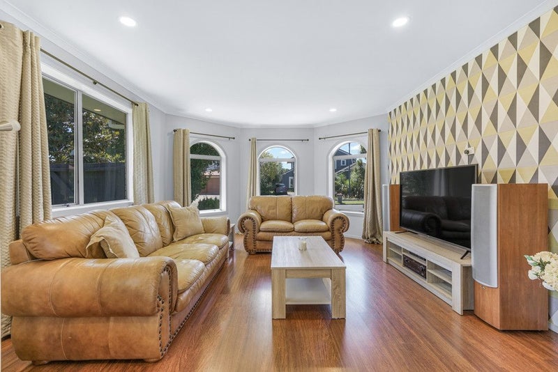 70 Nielsen Gardens, Rototuna, Hamilton - Carousel 2