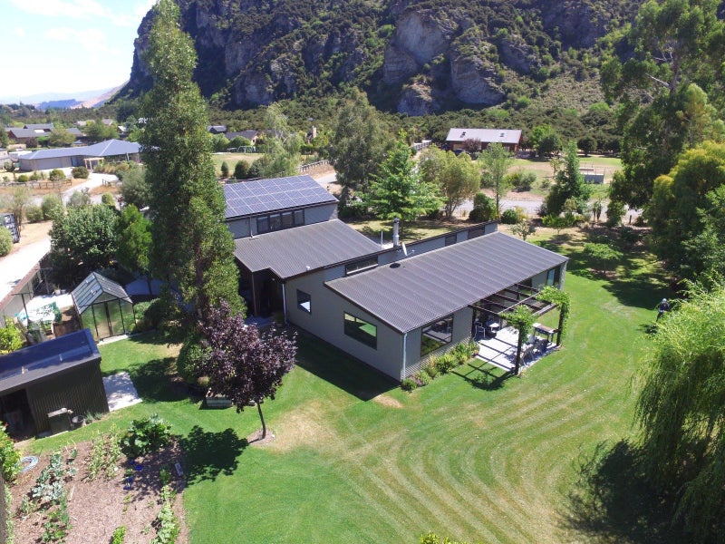 6 Ewing Place, Albert Town, Wanaka - Carousel 2