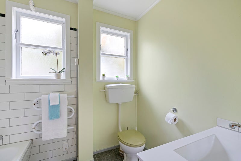 48 Wilkie Crescent, Naenae, Lower Hutt - Carousel 12