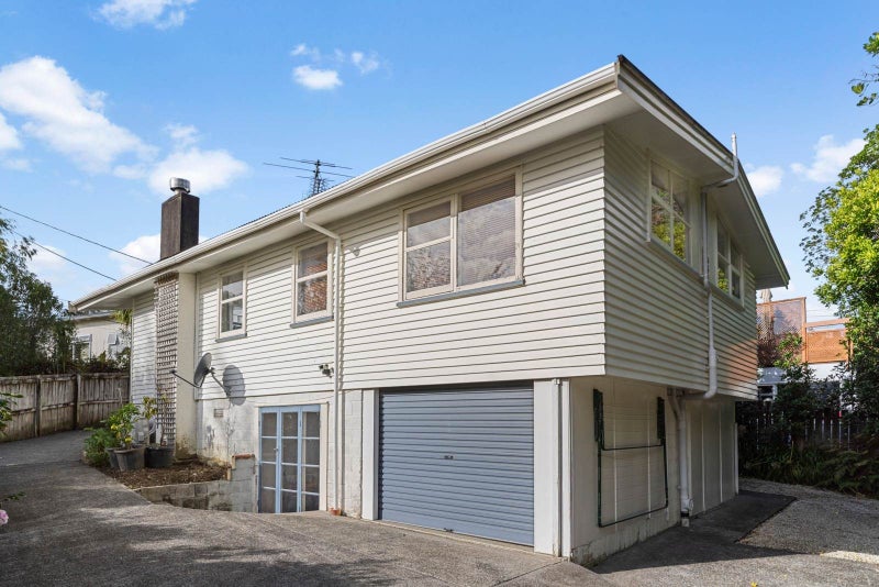 43 Howard Road, Northcote, Auckland - Carousel 2
