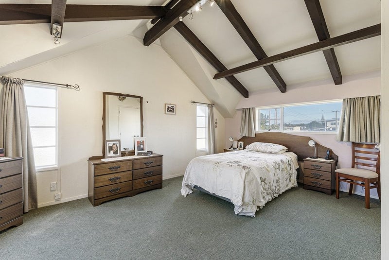 70 Karewa Parade, Papamoa Beach, Papamoa - Carousel 2