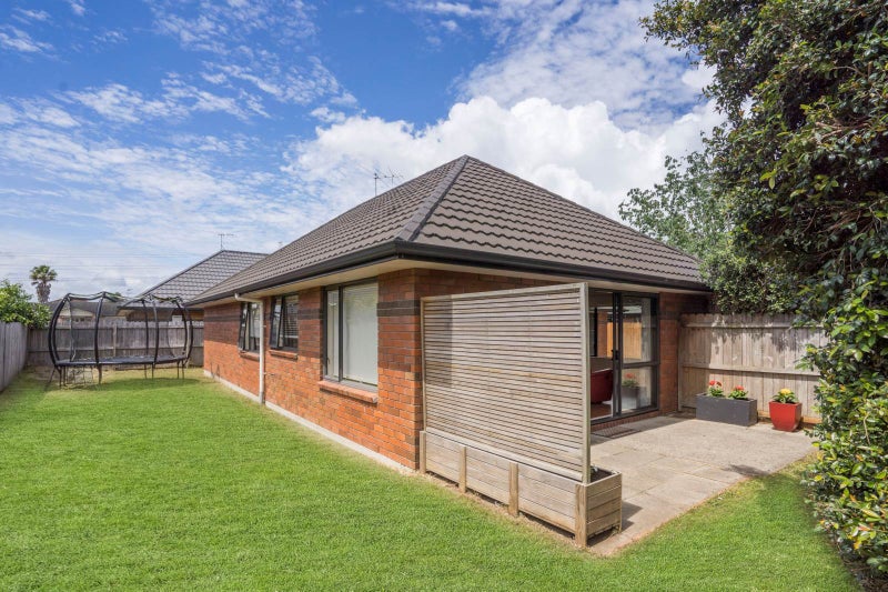 6 Old Park Place, Takanini, Auckland - Carousel 1