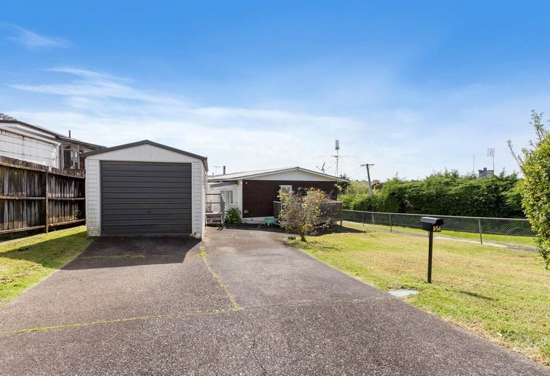 1/54 Nelson Street, Howick, Auckland - Carousel 9