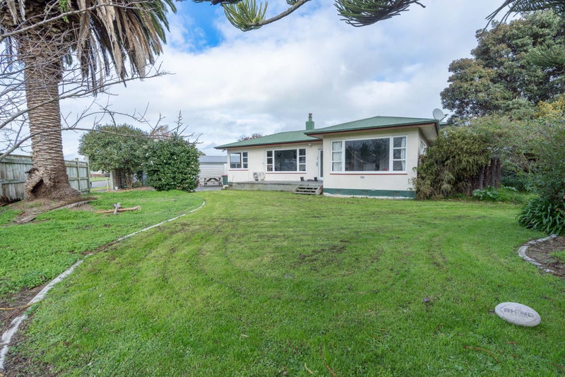 2 Gloucester Street, Takaro, Palmerston North - Carousel 21