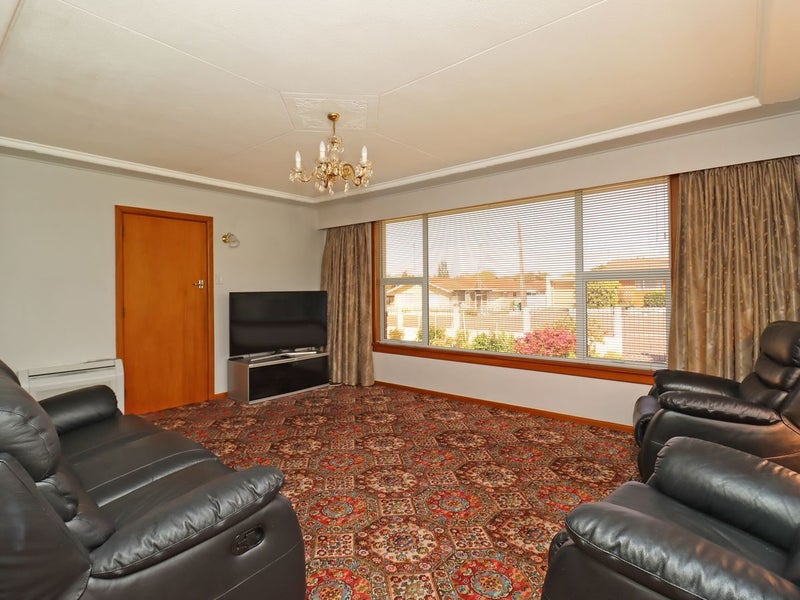 1A Mersey Street, South Hill, Oamaru - Carousel 2