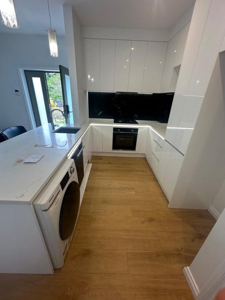 84 Unsworth Drive, Unsworth Heights, Auckland - Carousel 1