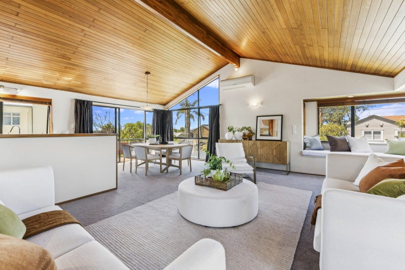 1/11 Faulkner Road, Northcote Point, Auckland - Carousel 2