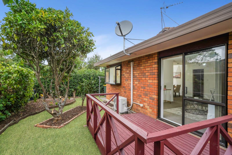 1/47 Miro Street, New Lynn, Auckland - Carousel 2