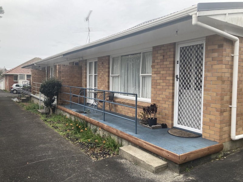 3/63 Parker Avenue, New Lynn, Auckland - Carousel 1