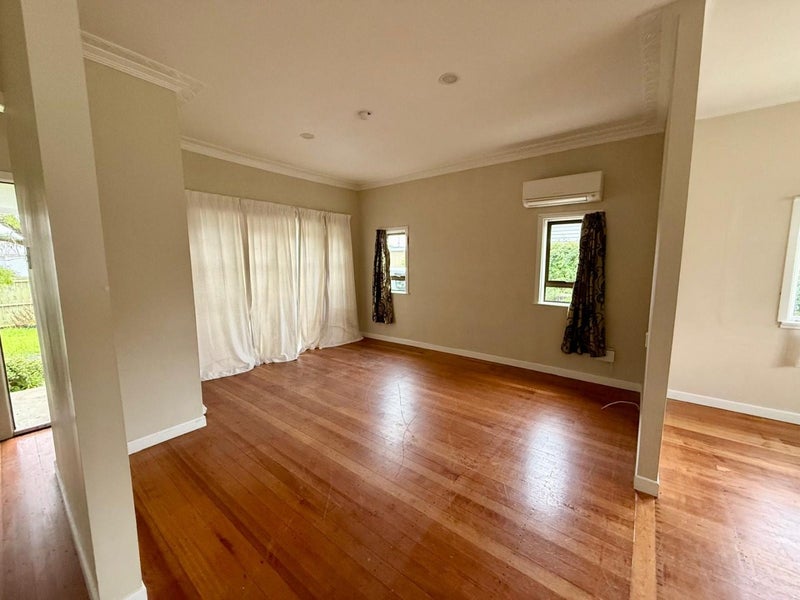 5 Thomas Road, Mangere, Auckland - Carousel 2