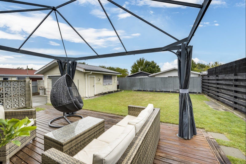 74 Leicester Avenue, Tamatea, Napier - Carousel 19