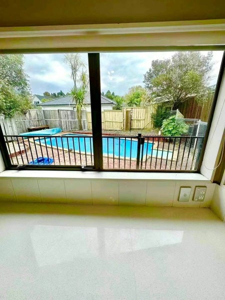 19 Holyoake Place, Chatswood, Auckland - Carousel 11