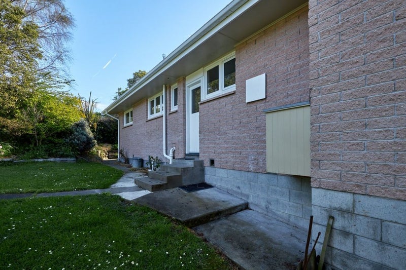 65 Ludstone Road, Kaikoura - Carousel 35