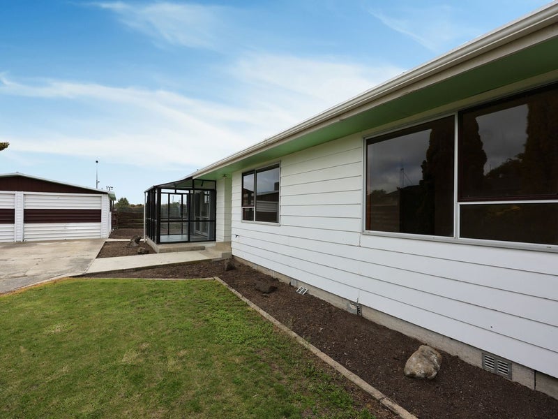 9 Charles Street, Weston, Oamaru - Carousel 2