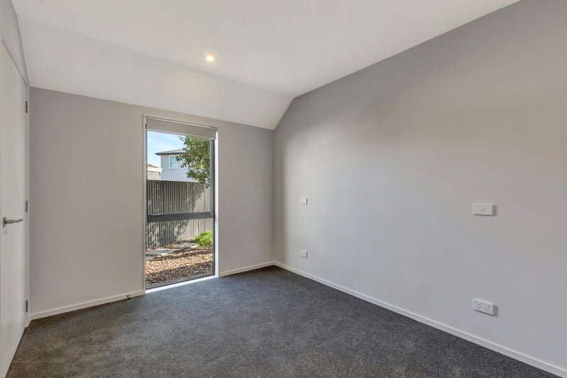 8/45 Dickens Street, Addington, Christchurch - Carousel 5