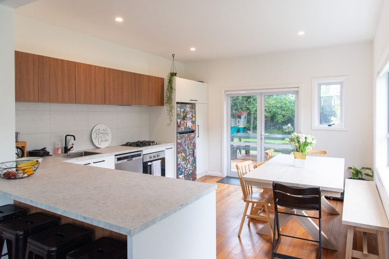 7 Valpy Street, Saint Clair, Dunedin - Carousel 1