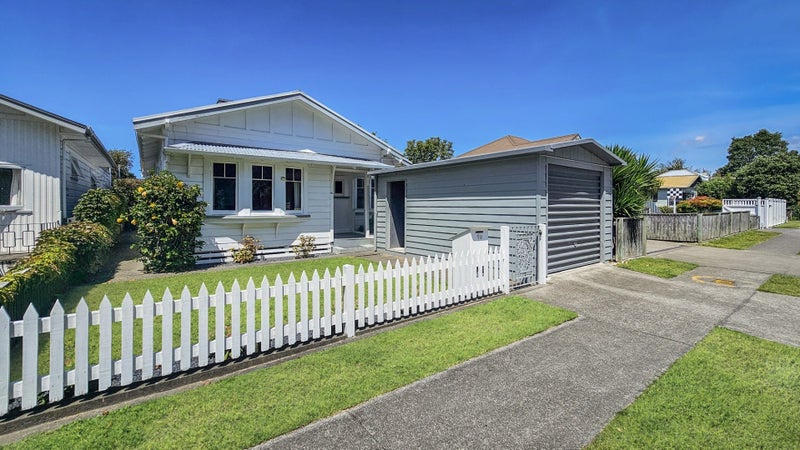 9A Carnell Street, Napier South, Napier - Carousel 1
