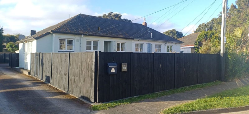 1/27 Athlone Crescent, Avalon, Lower Hutt - Carousel 1