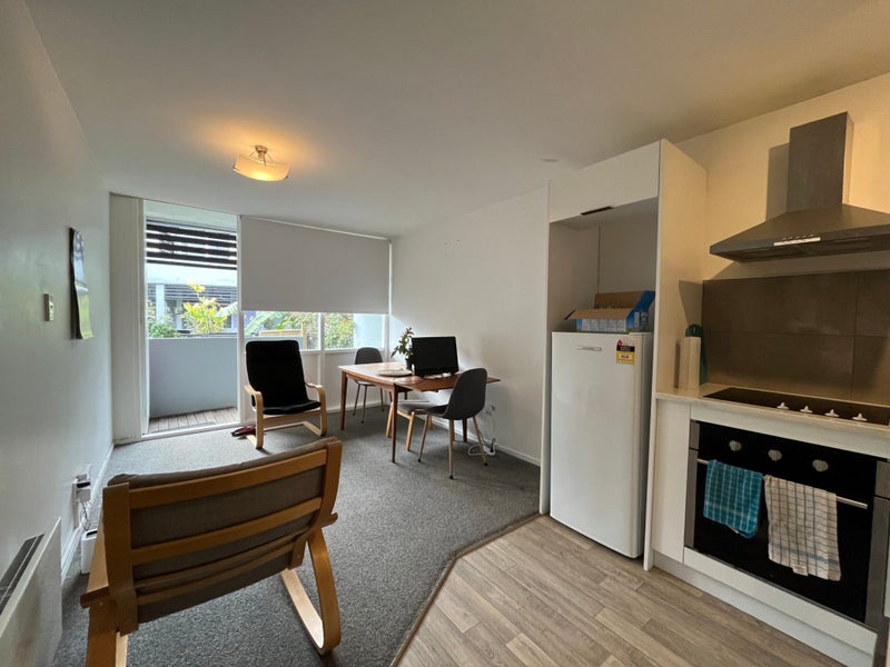 2/9 Don Croot Street, Western Springs, Auckland - Carousel 2