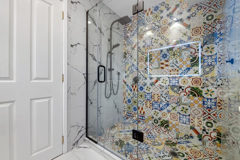 17 Anaheim Boulevard, Shamrock Park, Auckland - Carousel 40