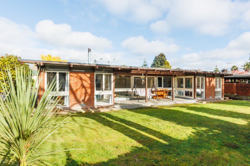37 Montgomery Terrace, Hokowhitu, Palmerston North - Carousel 12