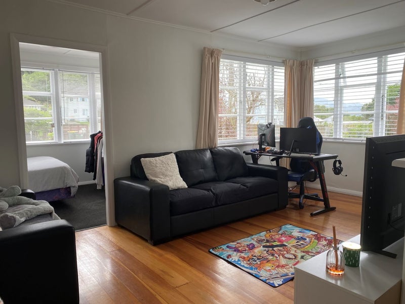 29 Newcombe Street, Naenae, Lower Hutt - Carousel 2