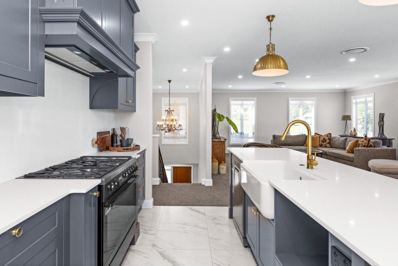 1 Ridgeway Terrace, Taradale, Napier - Carousel 2