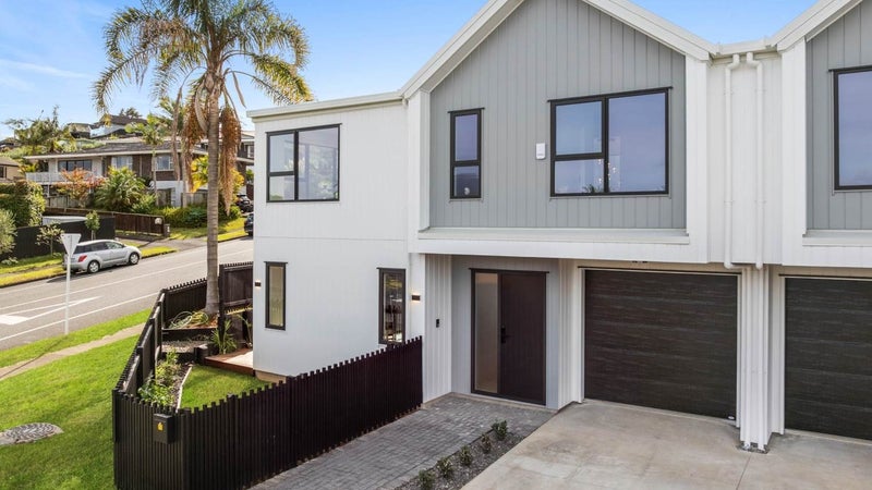 25 Argo Drive, Half Moon Bay, Auckland - Carousel 1
