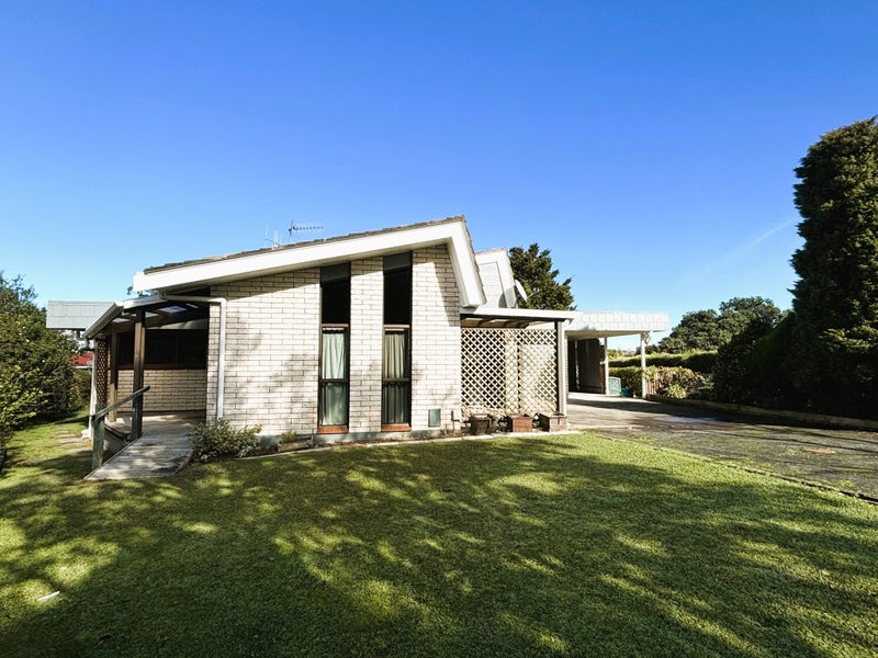 17 Glover Place, Onerahi, Whangarei - Carousel 1