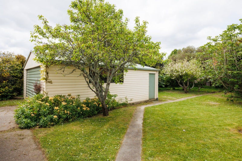 6 Eton Place, Terrace End, Palmerston North - Carousel 20