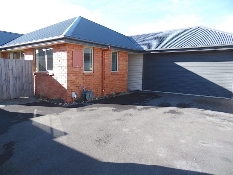 6A Hurricane Way, Wigram, Christchurch - Carousel 1