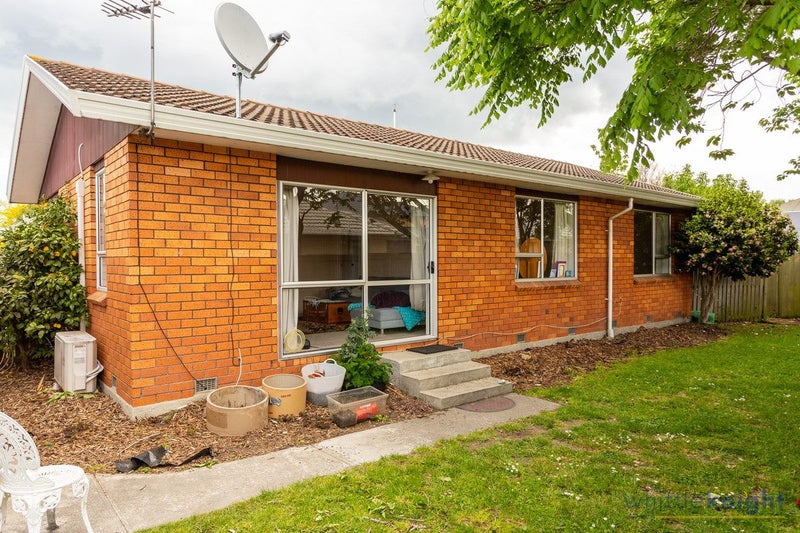 2/23 Brougham Street, Addington, Christchurch - Carousel 2