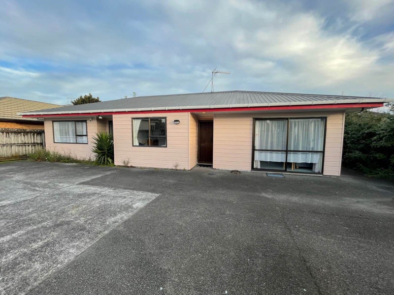 12A Foch Avenue, Mount Roskill, Auckland - Carousel 12
