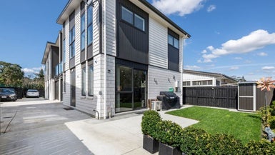 7 Vanni Lane, Pahurehure, Papakura - Carousel 1