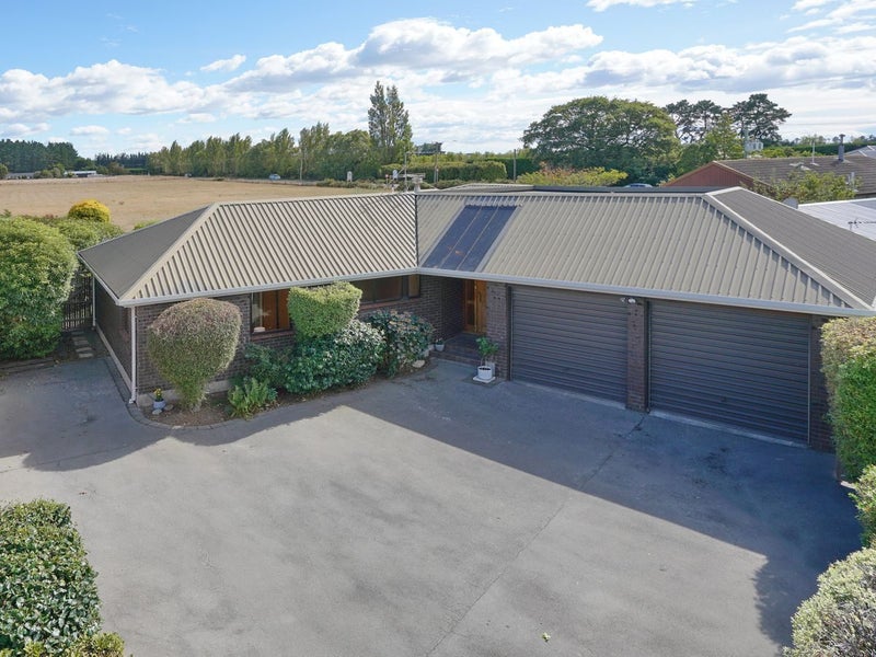 10 Roydon Drive, Templeton, Christchurch - Carousel 2