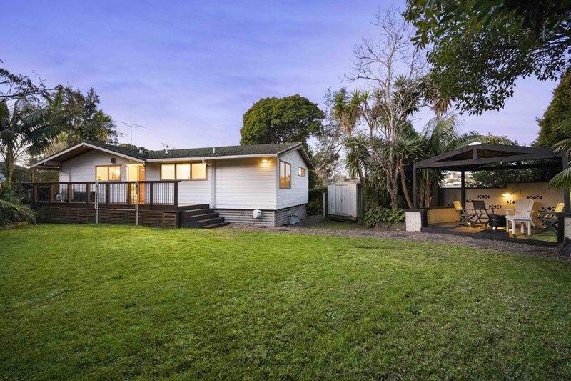 35 Kurnell Drive, Botany Downs, Auckland - Carousel 2