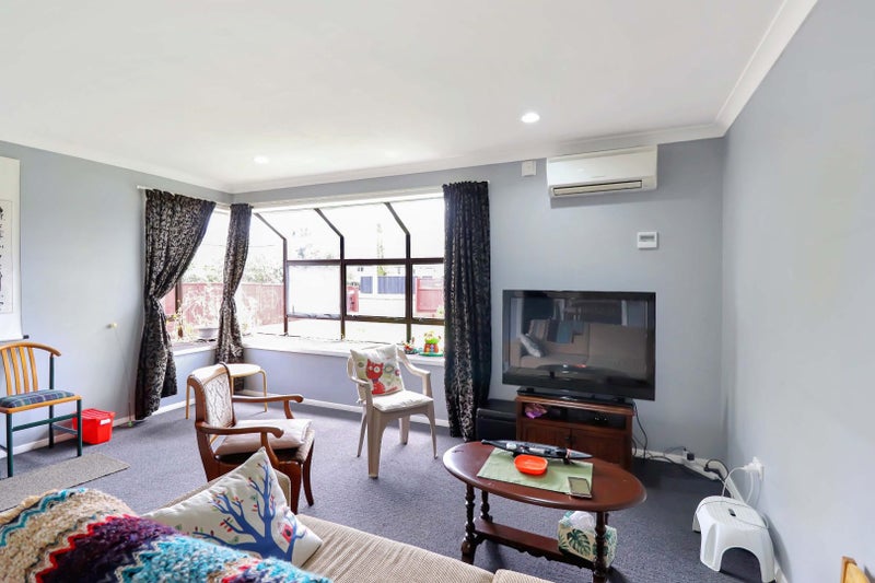 53 Shakespeare Avenue, Trentham, Upper Hutt - Carousel 2
