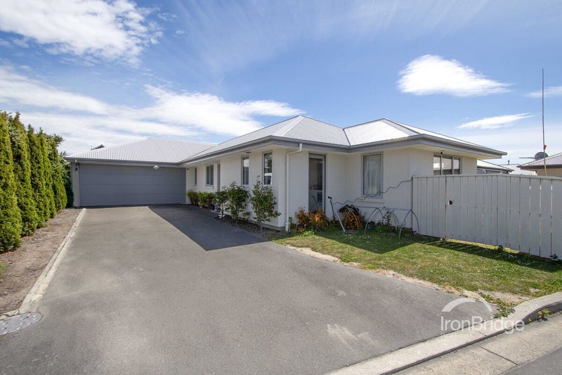 12 St Adela Place, Woolston, Christchurch - Carousel 1